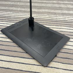 WACOM Intuos Pro Medium Drawing Pad