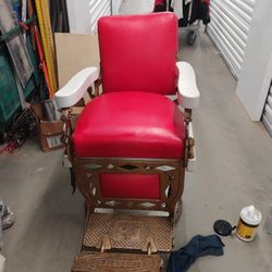 1930 Barber Chair