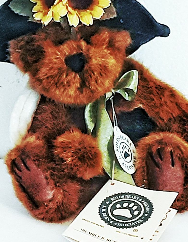 Vintage BOYDS BEAR plush Teddy Bear BUMBLE B. BUZZDFF 8" L x 4.5" W ca. 1999 PL