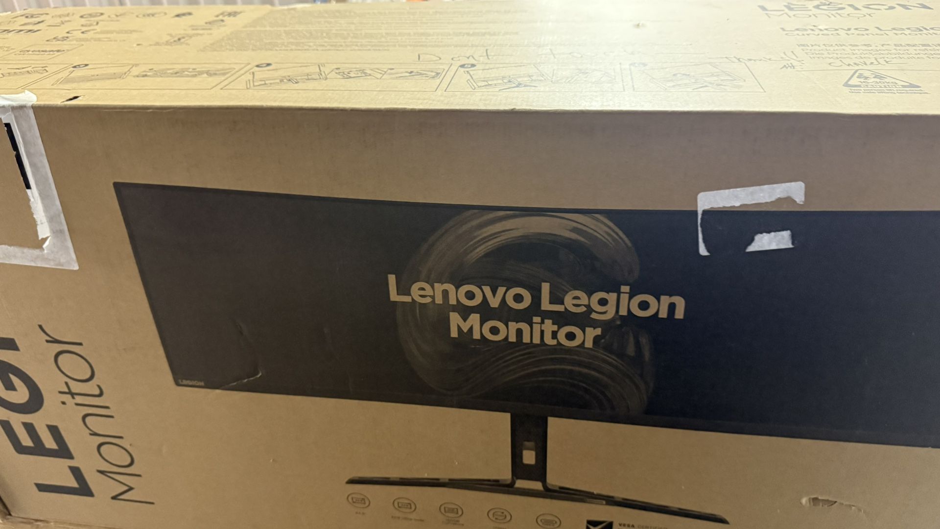Lenovo Legion R45w-30 44.5-inch VA Curved DualQHD