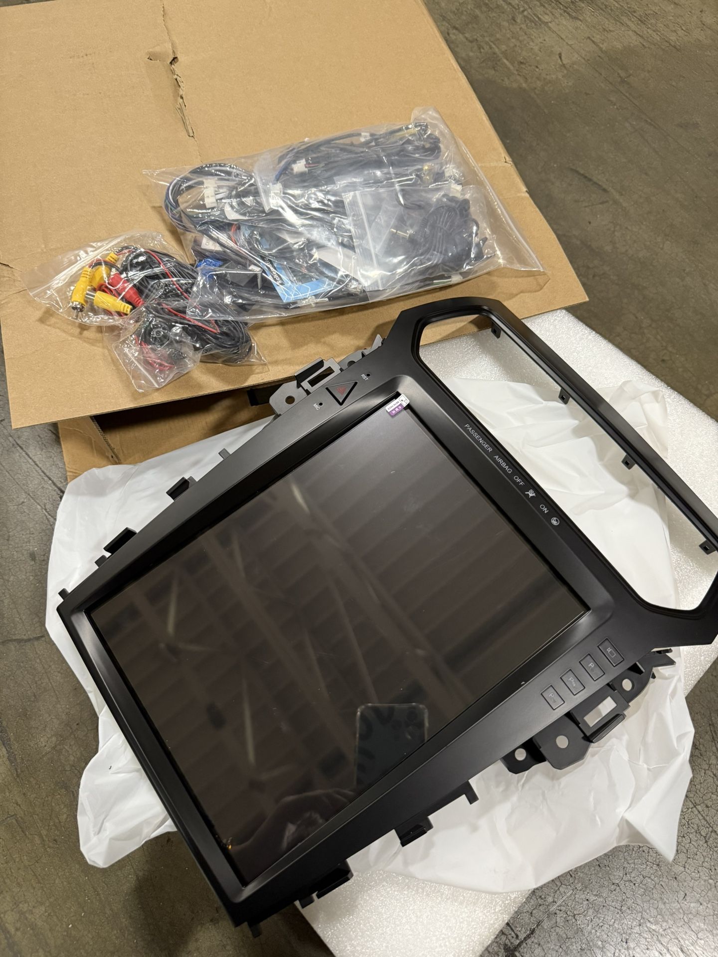 for Ford Explorer Radio Upgrade 2011-2019,Android 13 8core Stereo System,12.1inch Touch Screen,Carplay and Android Auto