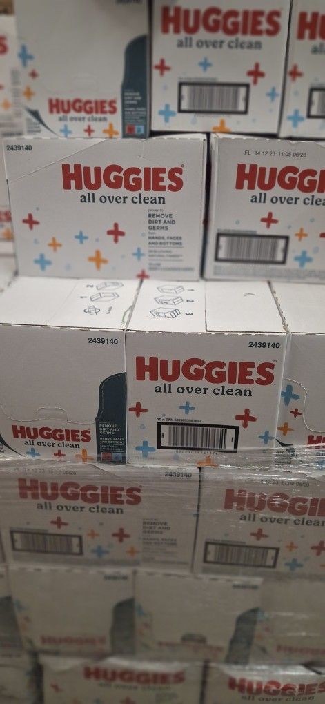 Huggies Wipes 560 In A Box