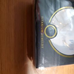 Titanium Earings 3 Pair Box