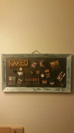 Makeup Holder