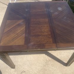 Table With 6 Chairs 