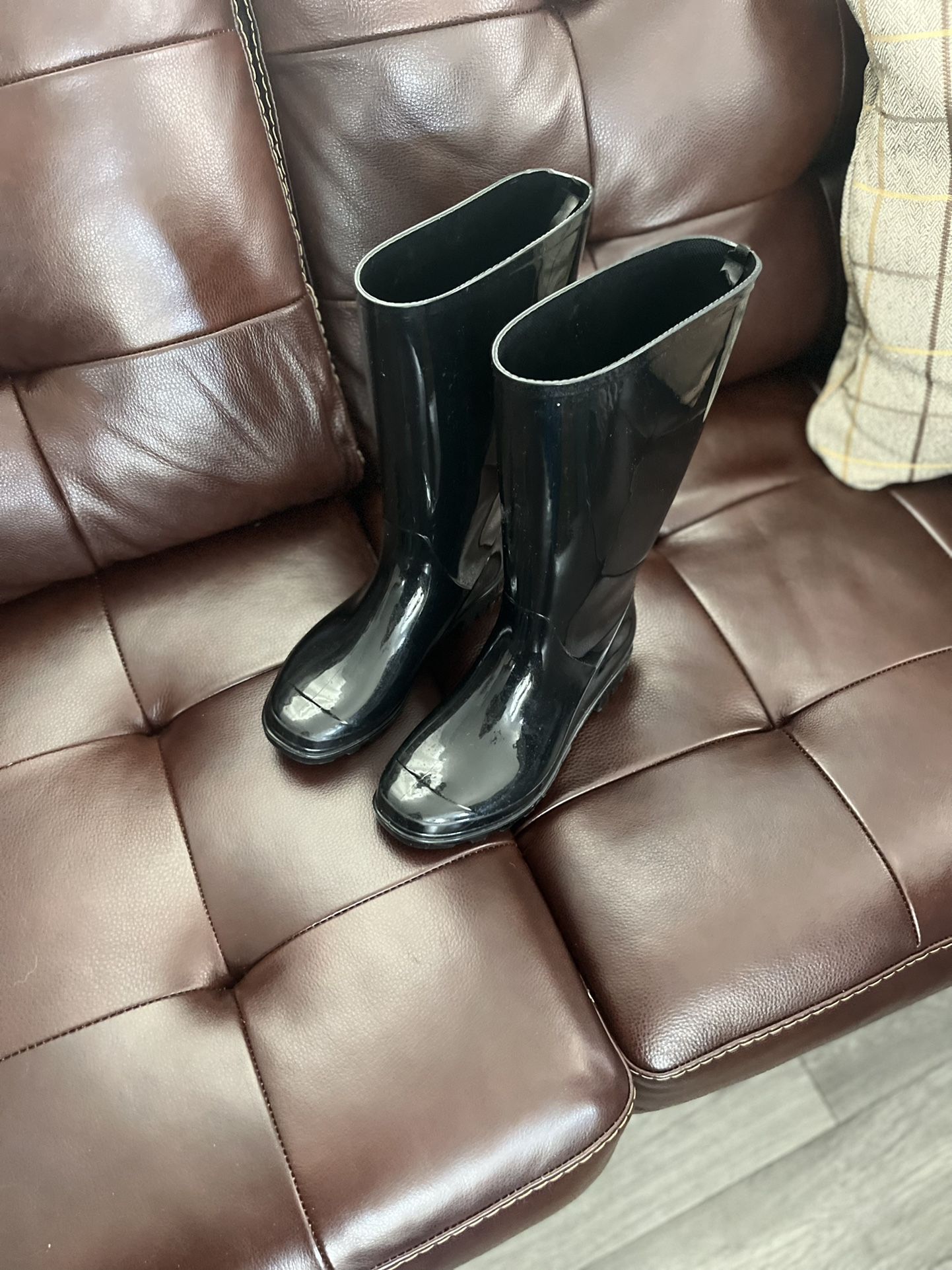 Rain Boots Womens Black Size 7