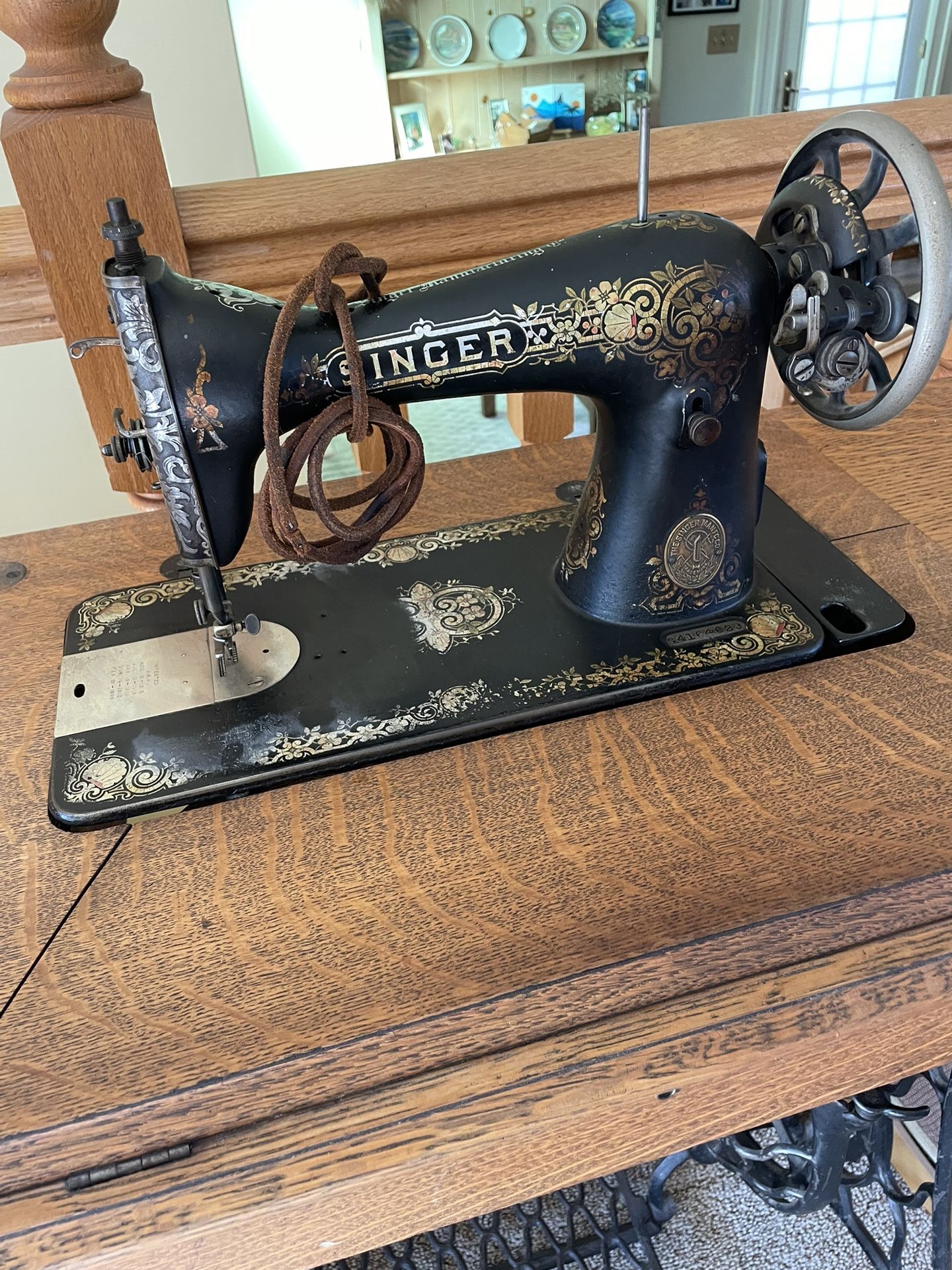 Sewing Machine antique OBO