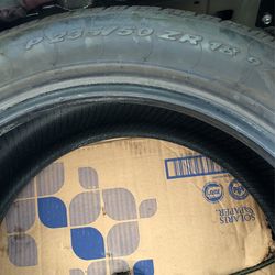 P235/50ZR18 97W