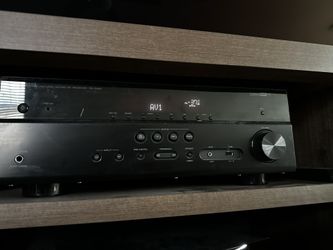 YAMAHA SURROUND SOUND SUSTEM 4K