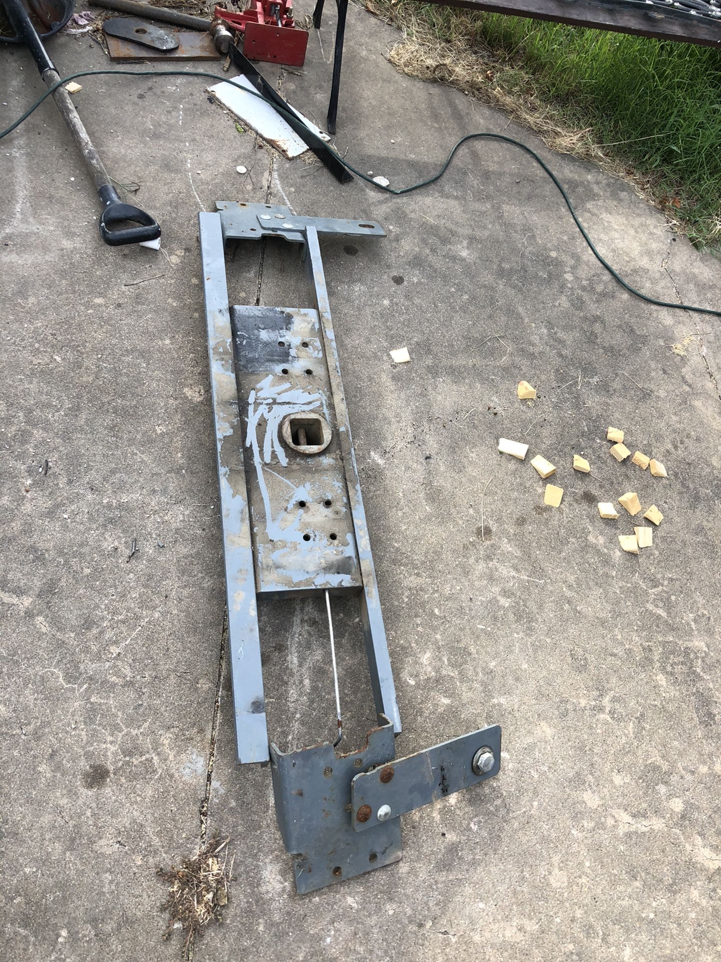 Bw gooseneck hitch 2500 3500