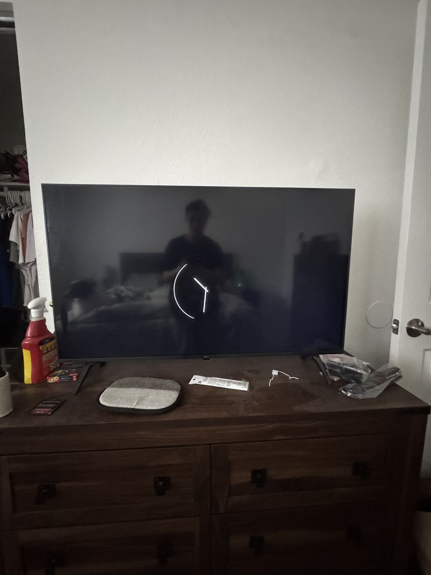 LG 48” TV