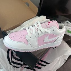 Air Jordan One Low Size 4y