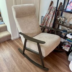Newish // Hardly Used Nursery Rocker