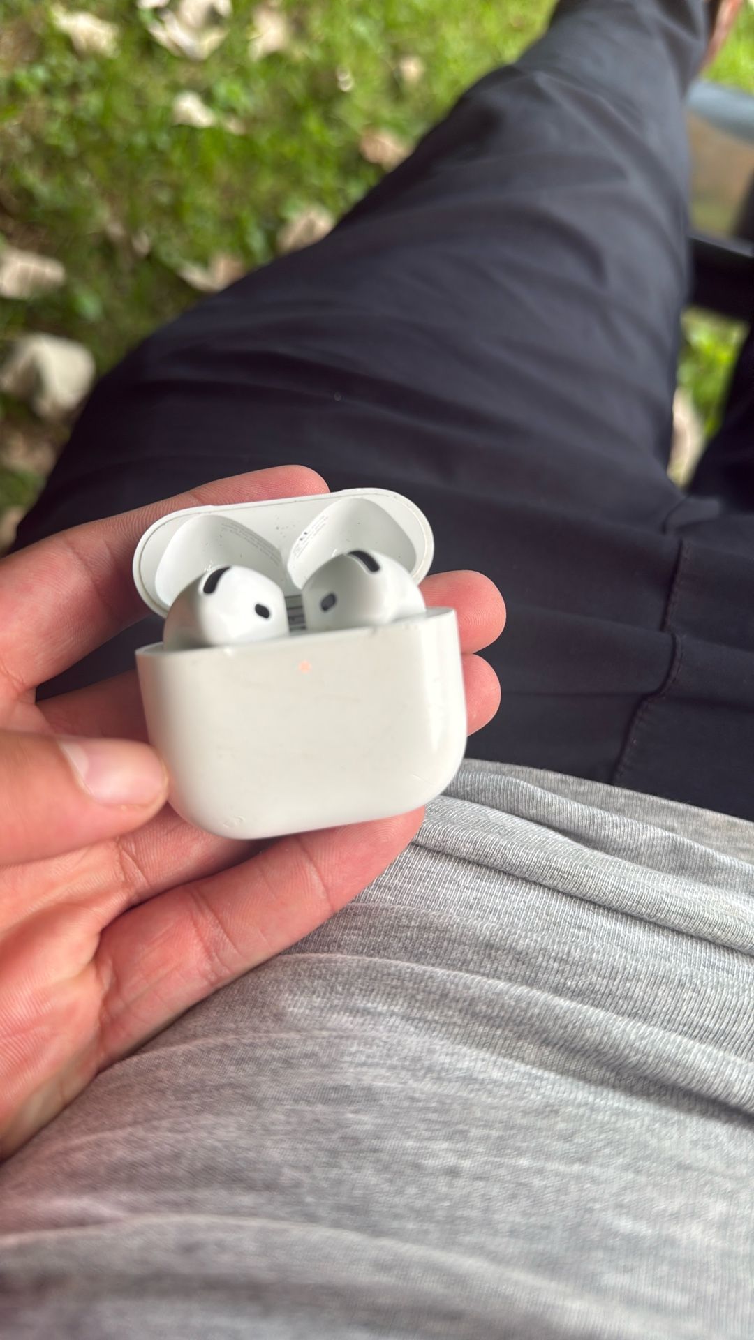 AirPod Gen 3
