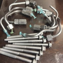 6.7 power stroke diesel NEW fuel tubes and bolts