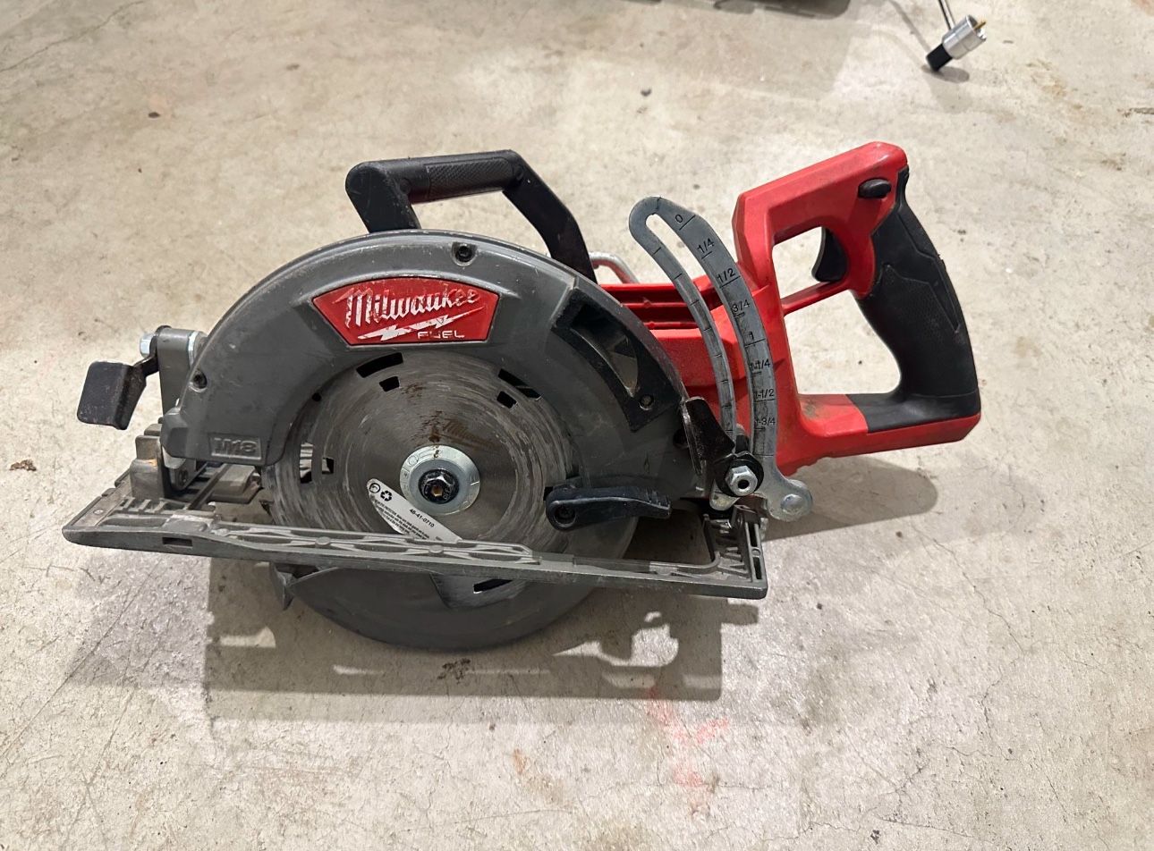 Milwaukee Saw
