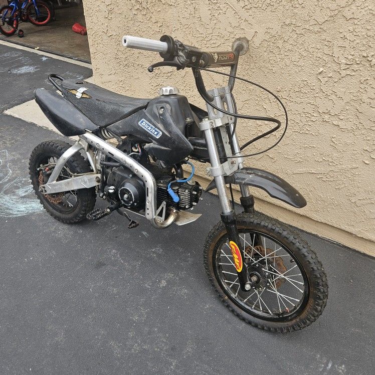 Pit Bike 110cc Motorcycle