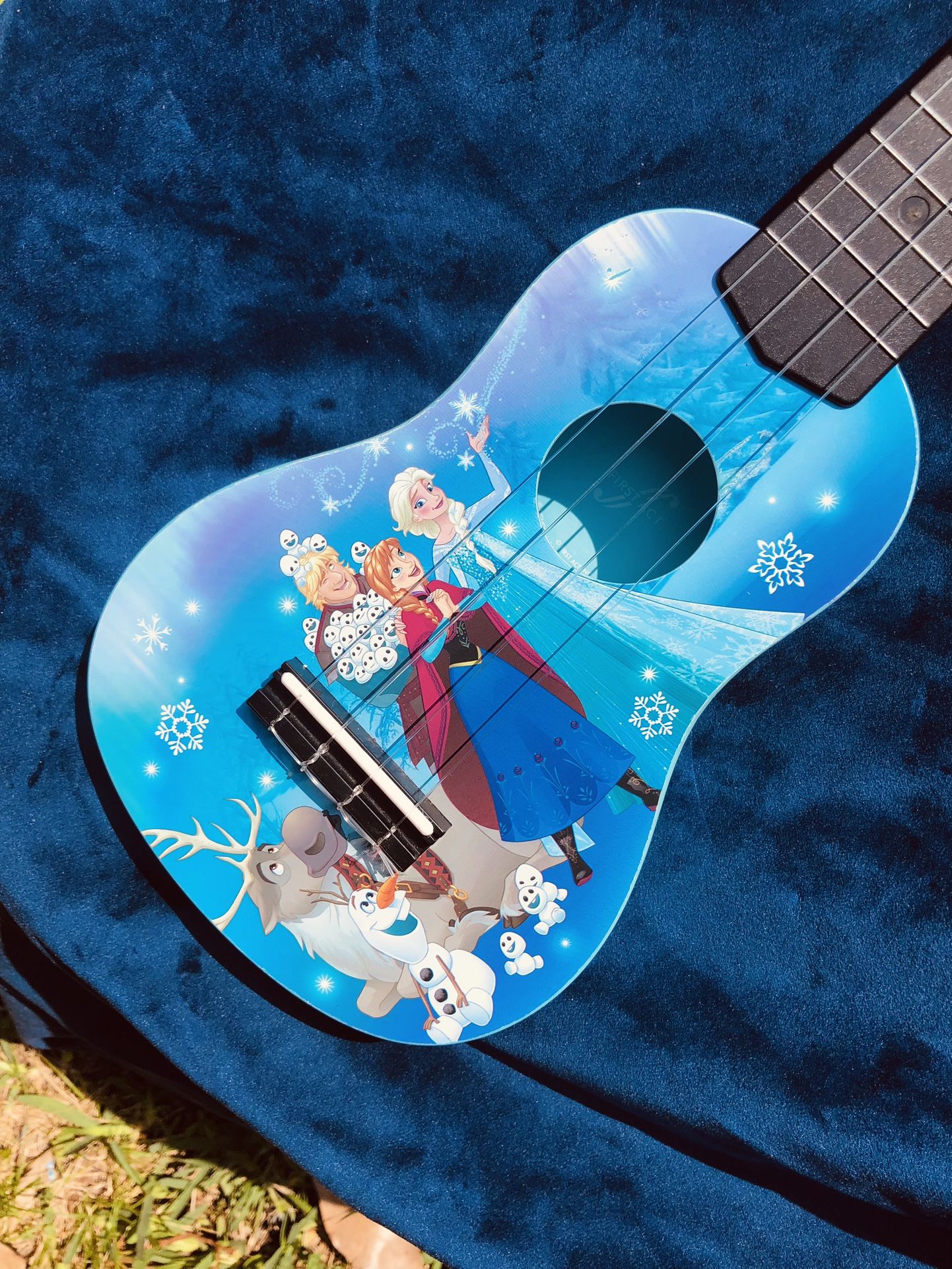 First Act “Frozen” Ukulele