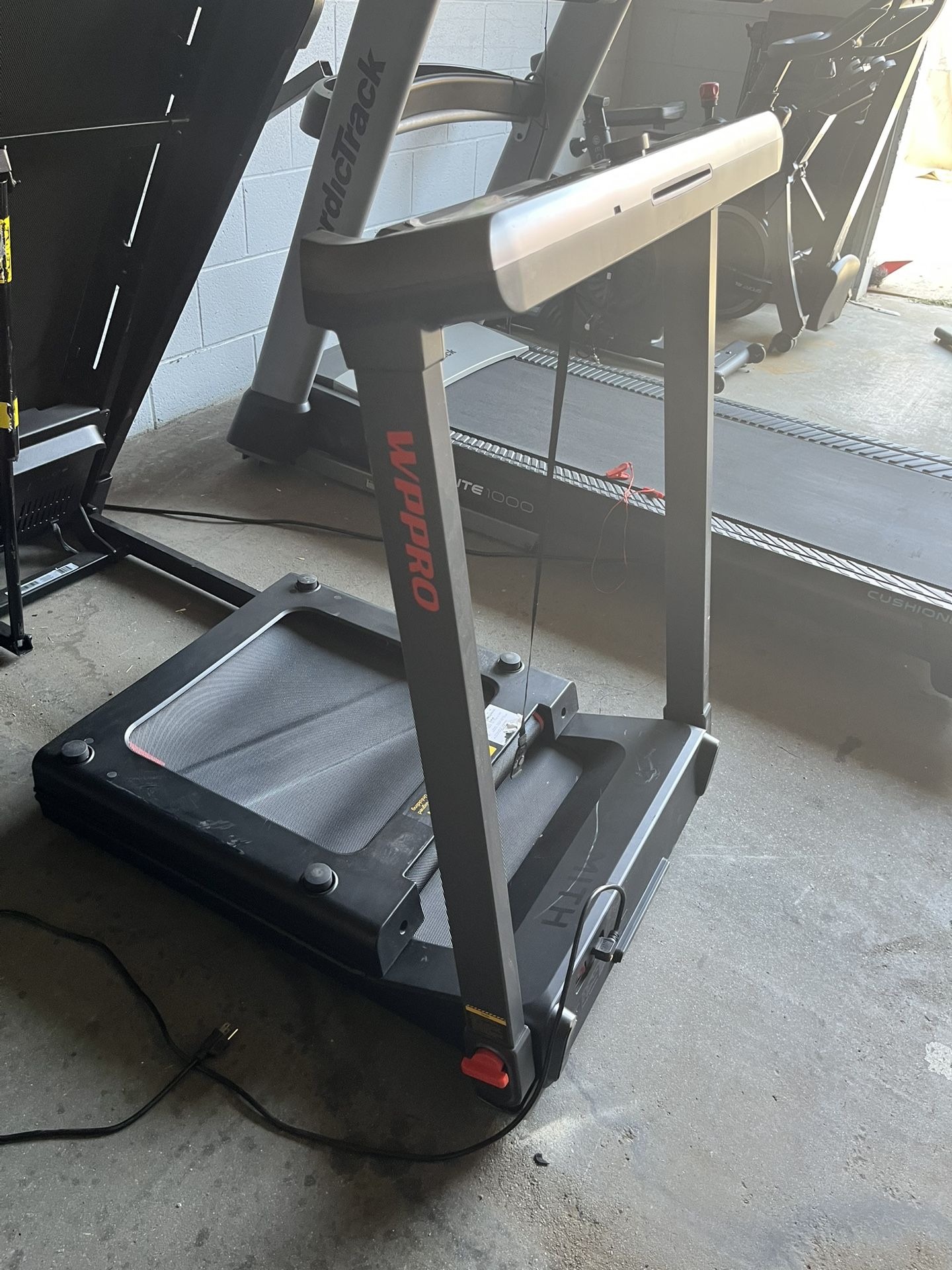 Folding Treadmill