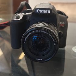 Canon EOS Rebel T8i EF-S 18-55mm is STM Lens Kit, Black