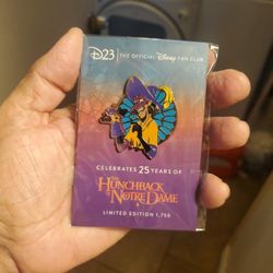 limited edition D23 Disney Fan Club pin celebrating the 25th anniversary of Disney's "The Hunchback of Notre Dame"
