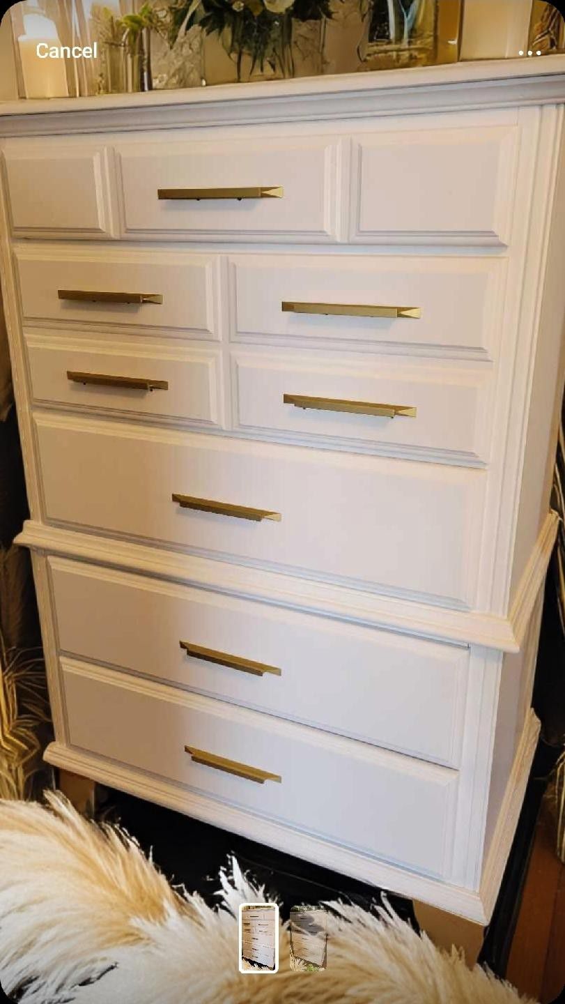 White Solid Wood Dressers