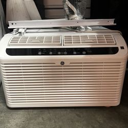 G&E 6200 BTU Air Conditioner AC