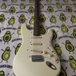 FENDER Squier Standard Strat
