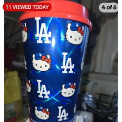 Dodgers HELLO KITTY POPCORN BUCKET & 3 SODA CUPS