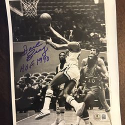 Vintage UPI Dave Bing 8x10 signed.Beckett Authenticated Autograph. Negotiable 