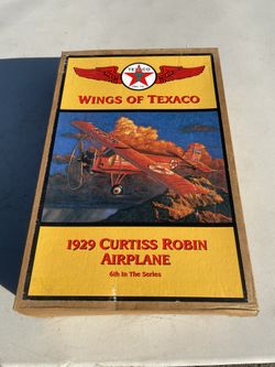 1929 Curtiss Robin Airplane Model