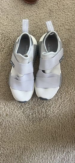 Women’s Adidas NMD R1 Sneaker Gray Size 6.5