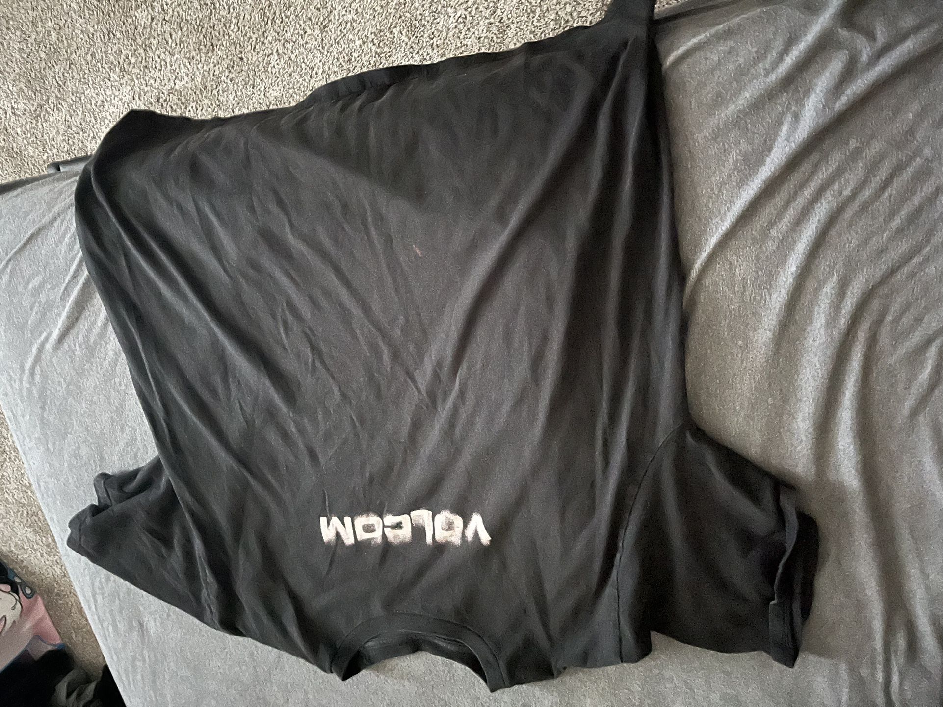 volcom shirt