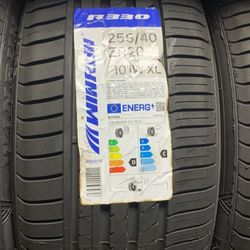 255/40/20 Set Of Tires 