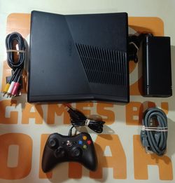 Xbox 360 Slim 120GB