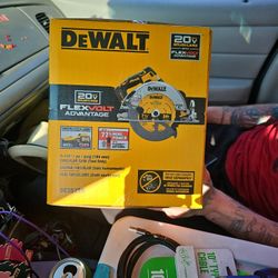 Dewalt Circular Saw