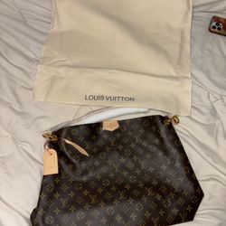 Louis Vuitton Graceful PM