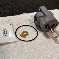 Grohe Enhanced Flow Pressure Balance Valve Carriage (contact info removed)0