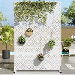 Dovelina Outdoor Freestanding Metal Privacy Screen Decorative Garden Fence