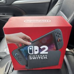 NINTENDO SWITCH 2 CONSOLE  IN HAND!