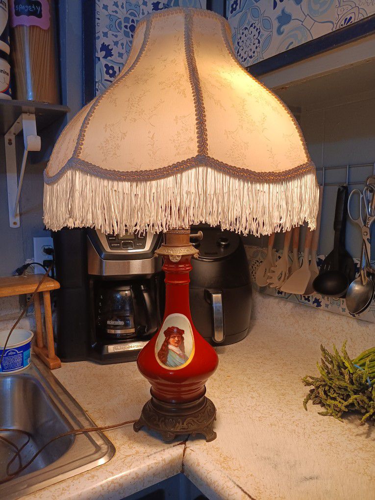 Antique  Lamp Good Condition 