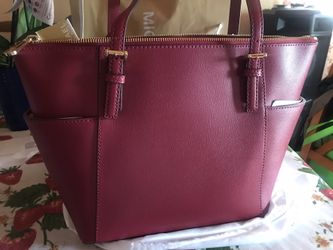 Cartera original nueva de piel MK