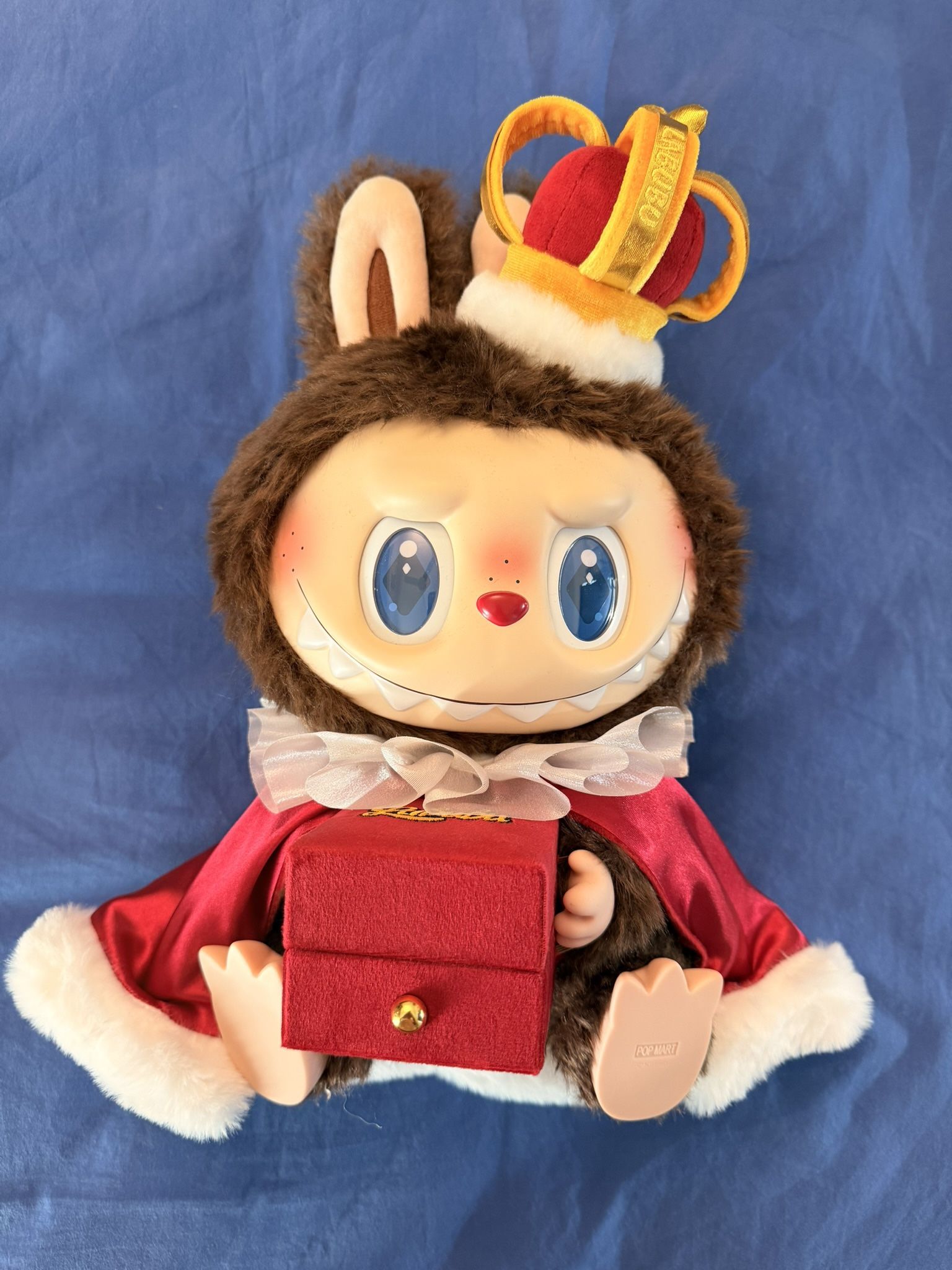 Popmart Labubu Let’s Checkmate Vinyl Plush Doll