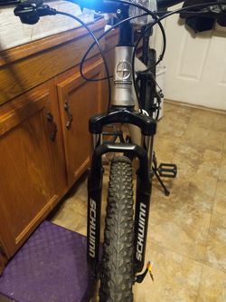 New Bike Mountain SCHWINN 27inch M A X Fream ALAMONIOM 20I 21Speed Disc Preak Fat Tires Light Front Work Perfect Evrything Is Good for Sale in