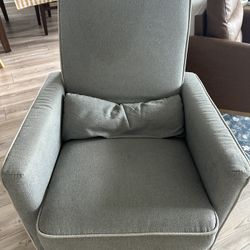 Gliding/Rocking Nursing chair