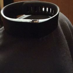 Fitbit Charge Hr Wireless Activity Tracker & Heart Rate Monitor Wristband 