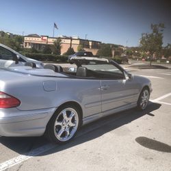 2002 Mercedes-Benz CLK-Class