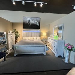 Light Grey 4PC King Bed Set