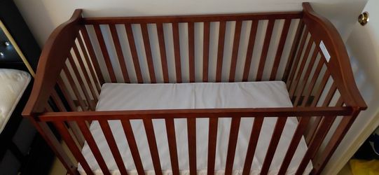 Crib With Mattress