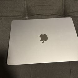 MacBook M4 Only had 2 Months
